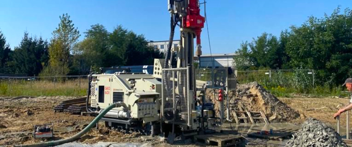 Najważniejsze technologie odwiertów dla pomp i studni na różnych terenach